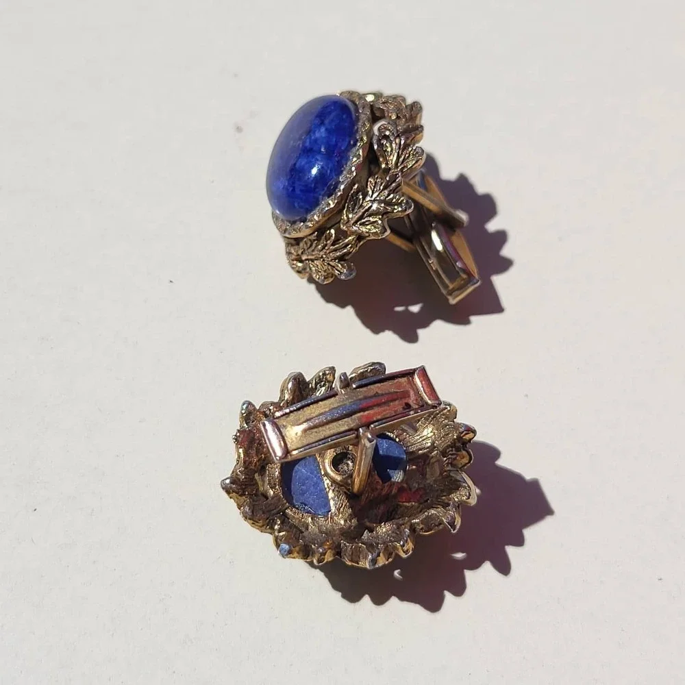 Vintage Lapis Lazuli Gold Tone Leaf Border Cufflinks Blue Mens Textured Toggle